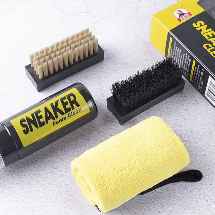水なしフォームスニーカークリーナー 150 ミリリットル靴ク - Sneaker Care For Suede のレビューと価格